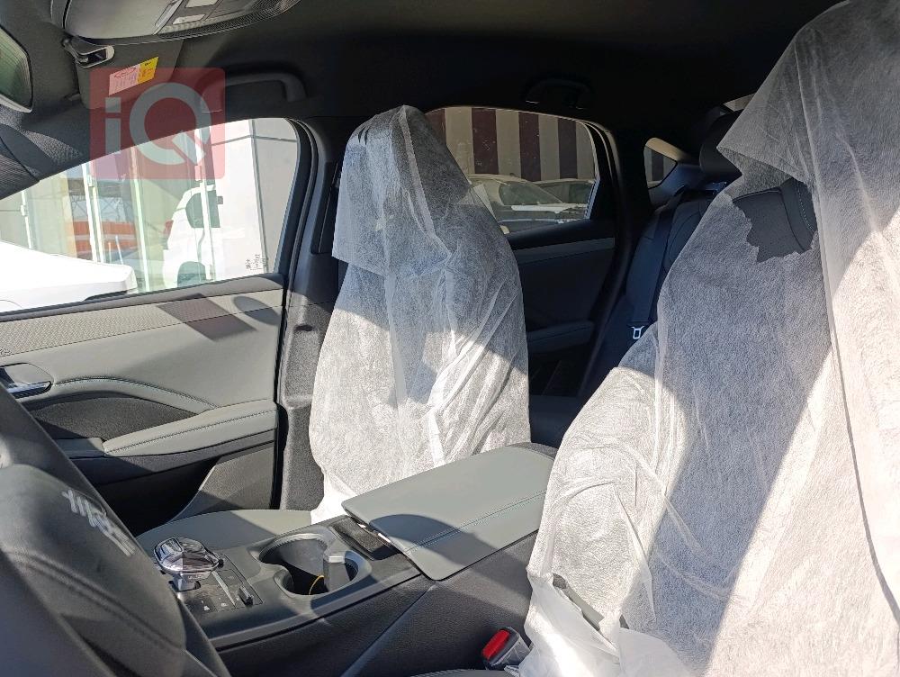 بي واي دي Qin Plus